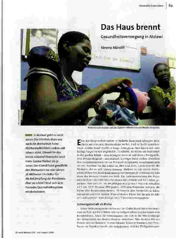 Das Haus brenntGesundheitsversorgung in MalawiPatientinnen warten auf der Geburtshilfestation des Bwaila